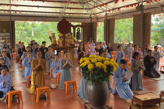 Three-Jewel Refuge Ceremony at Dai Co Viet Pagoda – Yen Bai