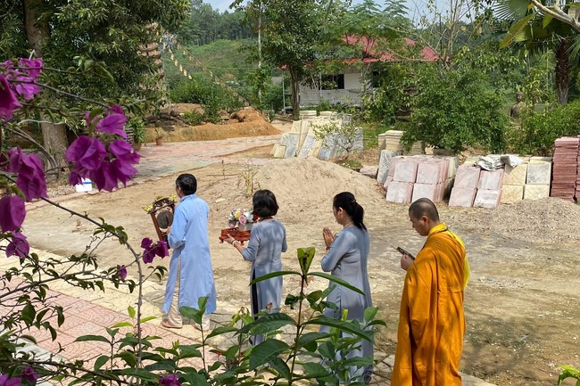 Three-Jewel Refuge Ceremony at Dai Co Viet Pagoda – Yen Bai