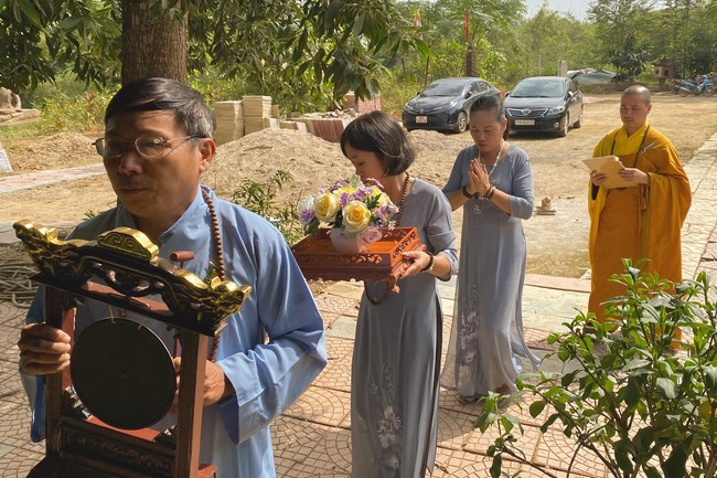 Three-Jewel Refuge Ceremony at Dai Co Viet Pagoda – Yen Bai