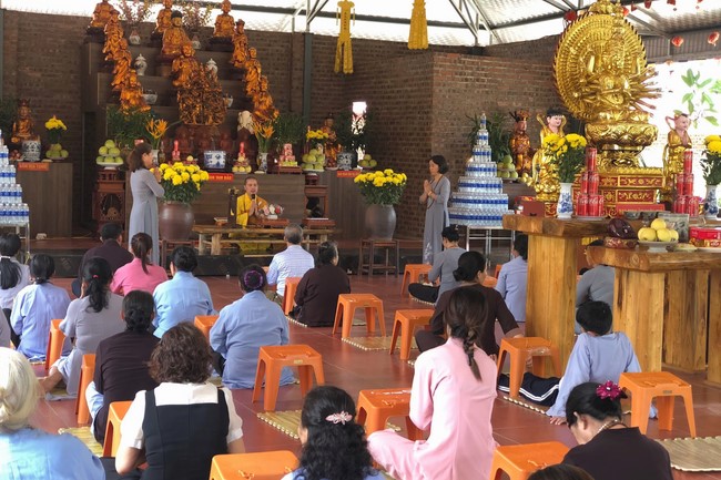 Three-Jewel Refuge Ceremony at Dai Co Viet Pagoda – Yen Bai