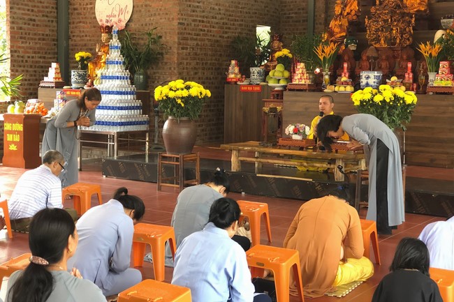 Three-Jewel Refuge Ceremony at Dai Co Viet Pagoda – Yen Bai