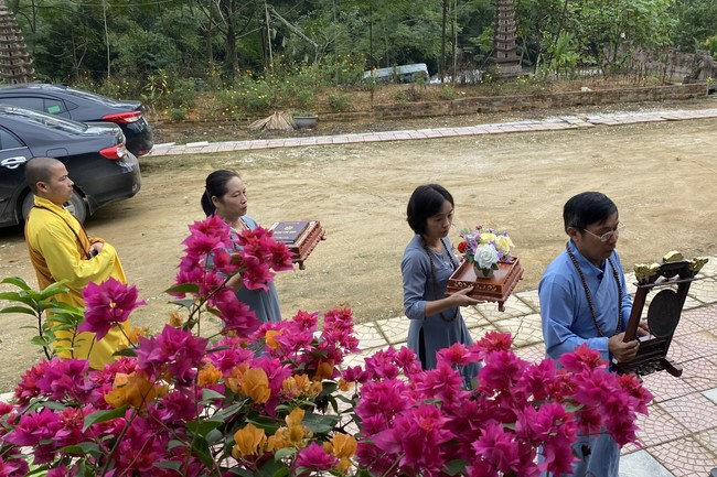 Three-Jewel Refuge Ceremony at Dai Co Viet Pagoda – Yen Bai