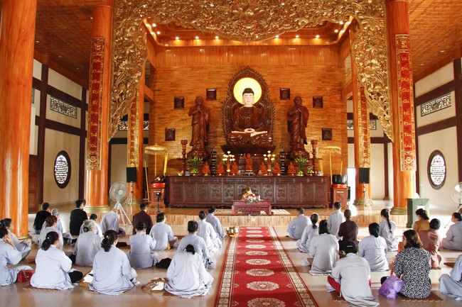 One-Day Practice at Giai Lam Pagoda - Ha Tinh