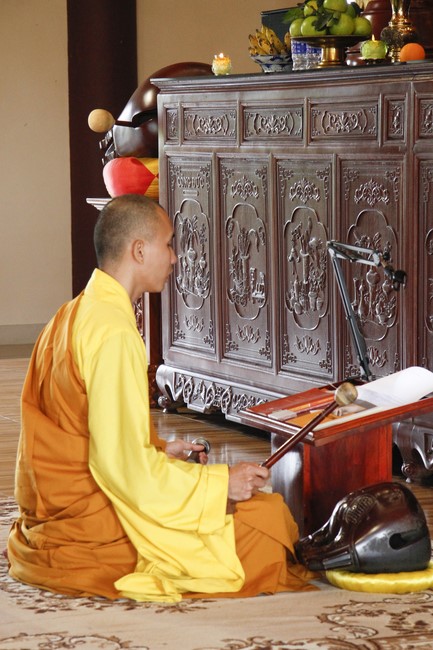 One-Day Practice at Giai Lam Pagoda - Ha Tinh