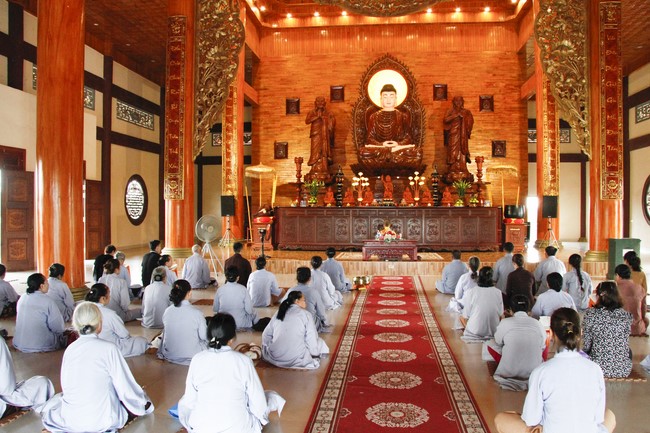 One-Day Practice at Giai Lam Pagoda - Ha Tinh