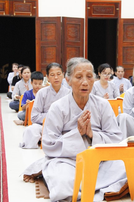 One-Day Practice at Giai Lam Pagoda - Ha Tinh