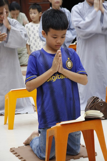 One-Day Practice at Giai Lam Pagoda - Ha Tinh