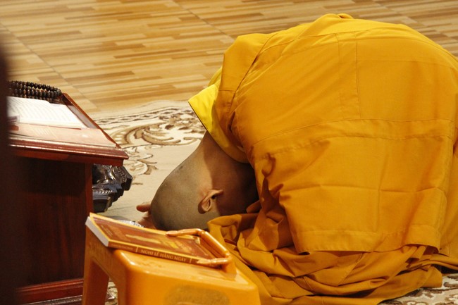 One-Day Practice at Giai Lam Pagoda - Ha Tinh