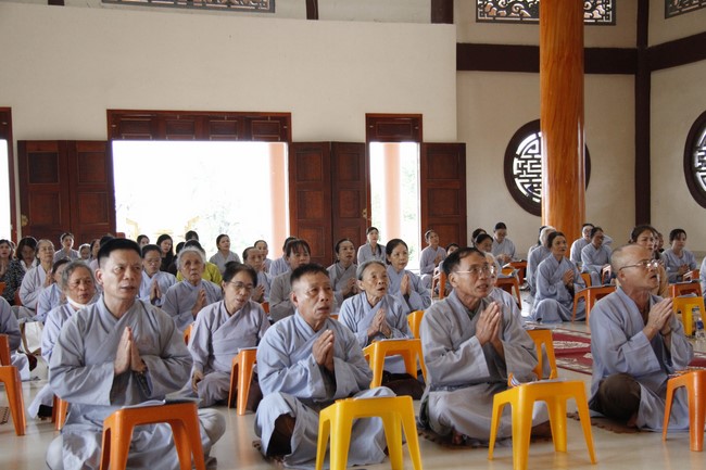 One-Day Practice at Giai Lam Pagoda - Ha Tinh