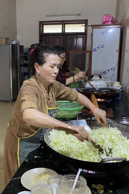 One-Day Practice at Giai Lam Pagoda - Ha Tinh