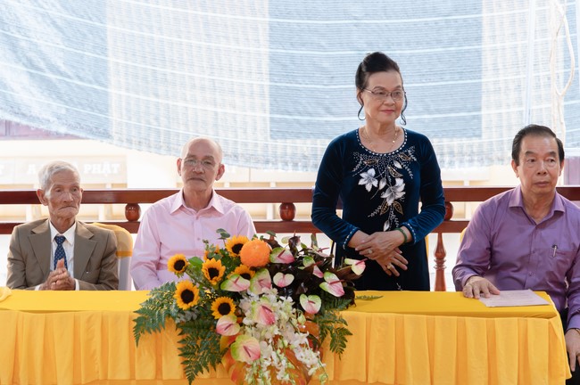 Wedding Ceremony at the pagoda