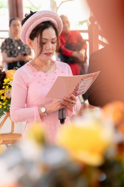 Wedding Ceremony at the pagoda