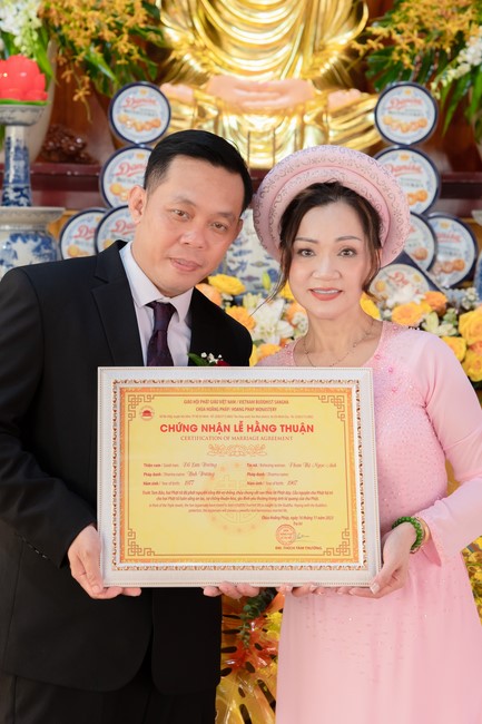 Wedding Ceremony at the pagoda