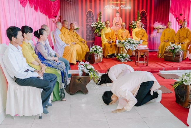 Wedding Ceremony at Nhat Phap pagoda, Dong Nai
