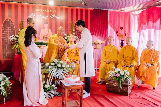 Wedding Ceremony at Nhat Phap pagoda, Dong Nai