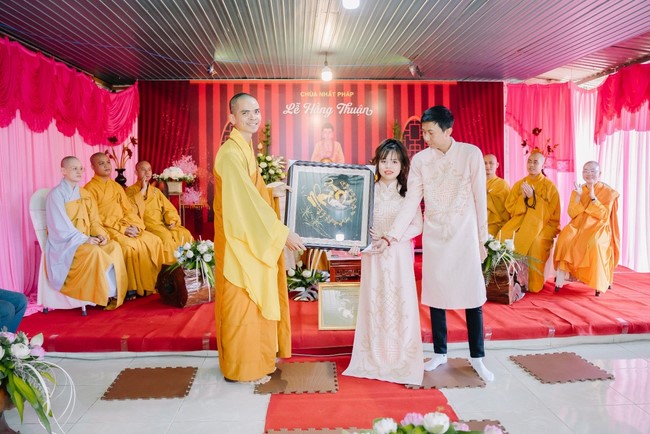 Wedding Ceremony at Nhat Phap pagoda, Dong Nai