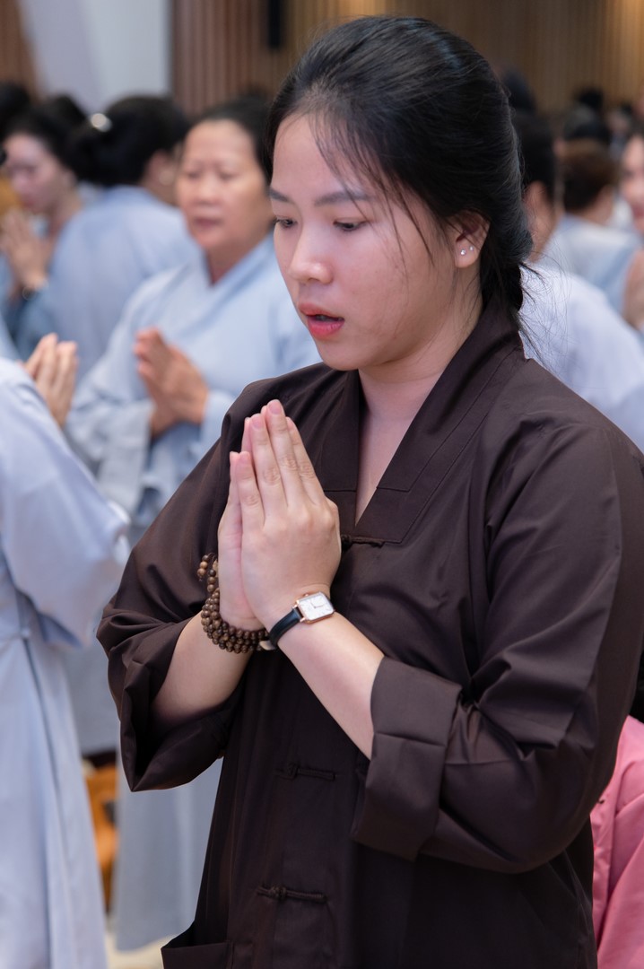 Tu niệm Phật một ngày