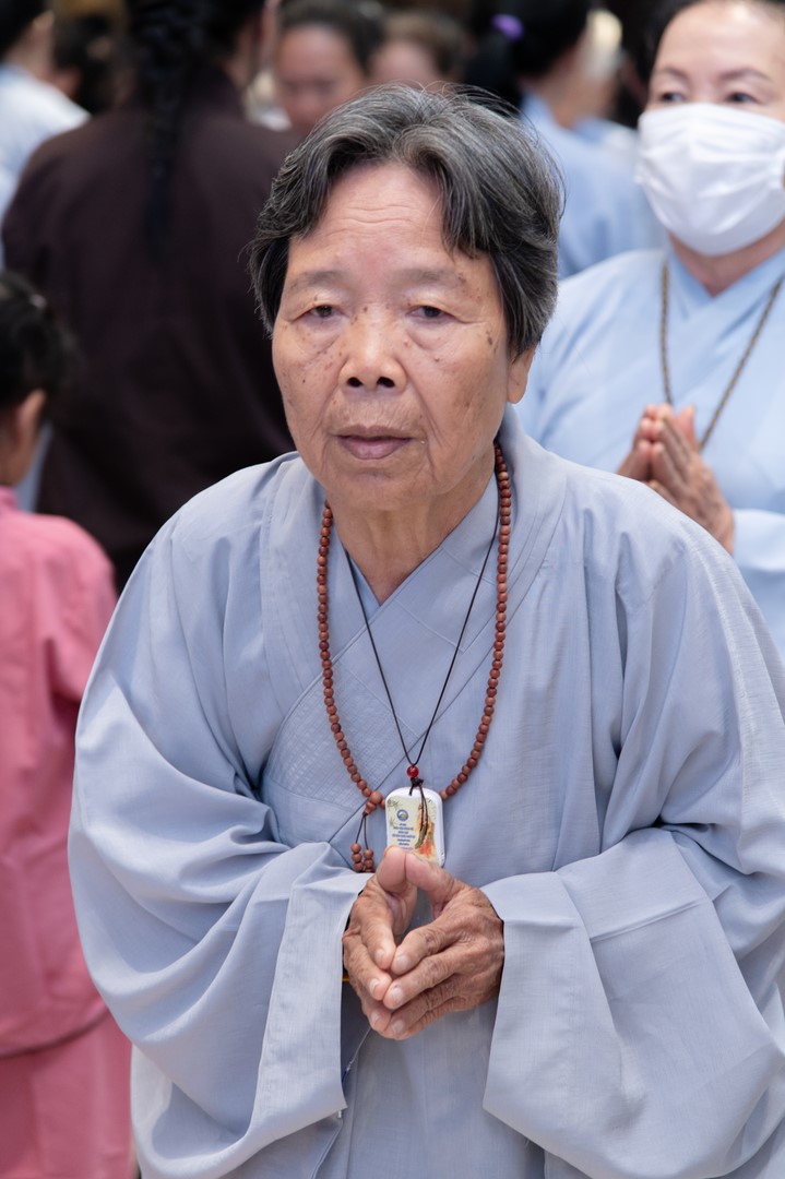 Tu niệm Phật một ngày