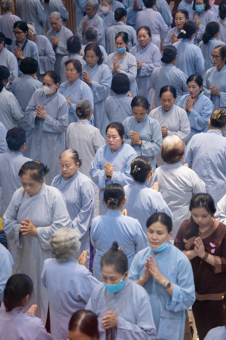 Tu niệm Phật một ngày