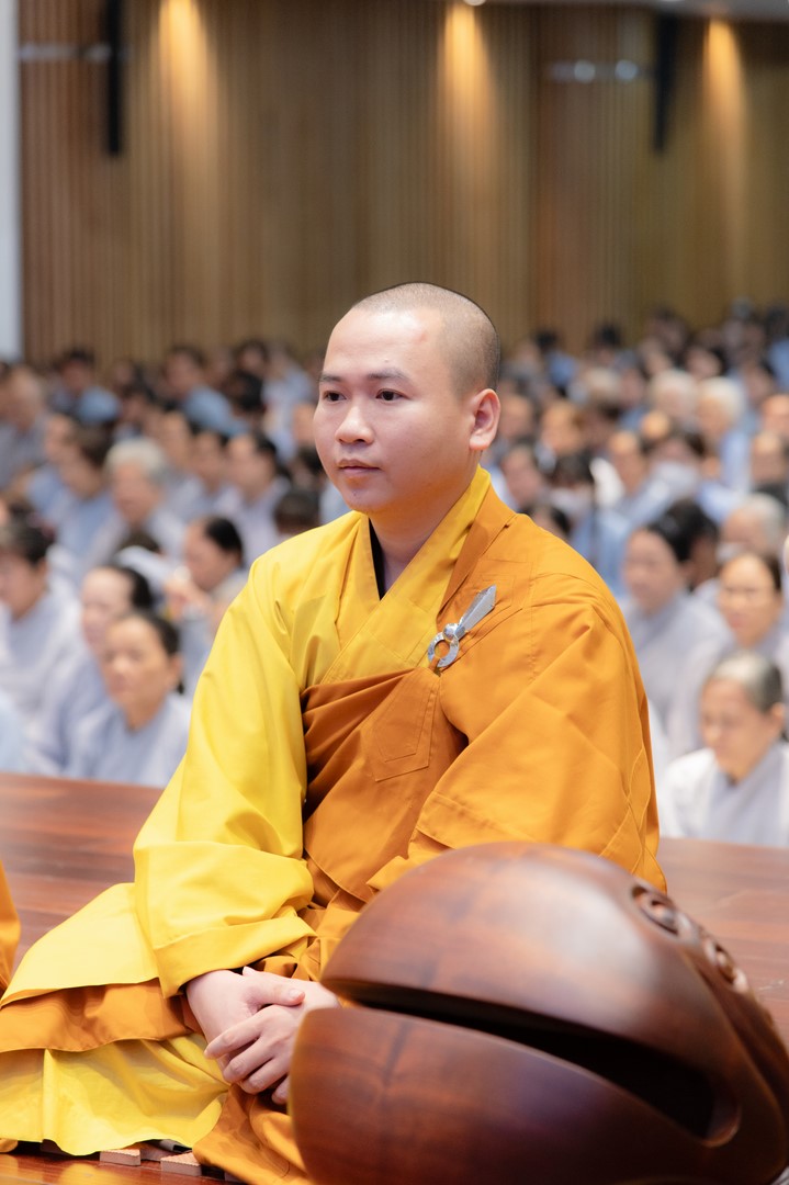 Tu niệm Phật một ngày