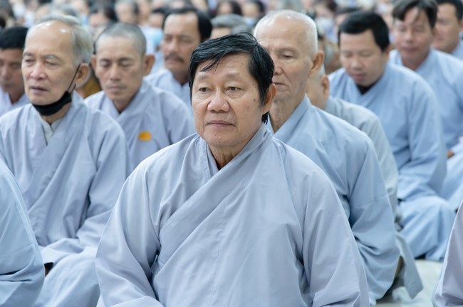 Tu niệm Phật một ngày