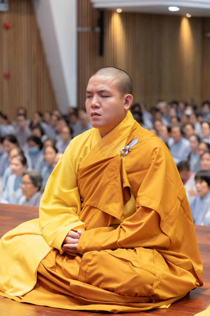 Tu niệm Phật một ngày