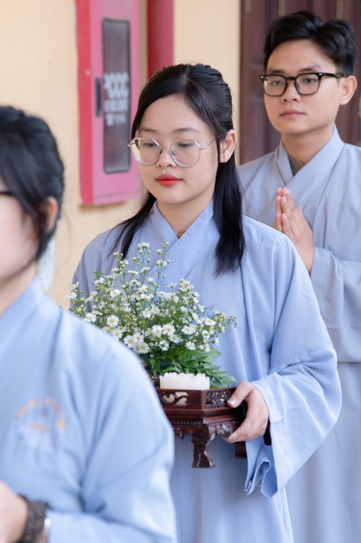 Tu niệm Phật một ngày