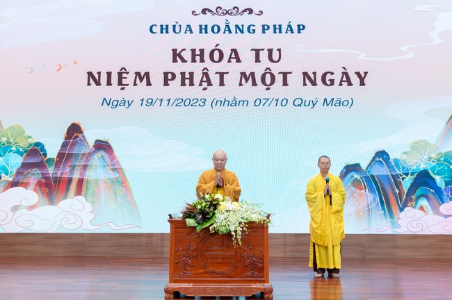 Tu niệm Phật một ngày