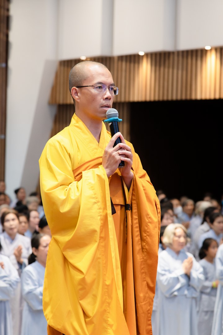 Tu niệm Phật một ngày