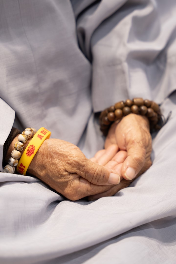 Tu niệm Phật một ngày