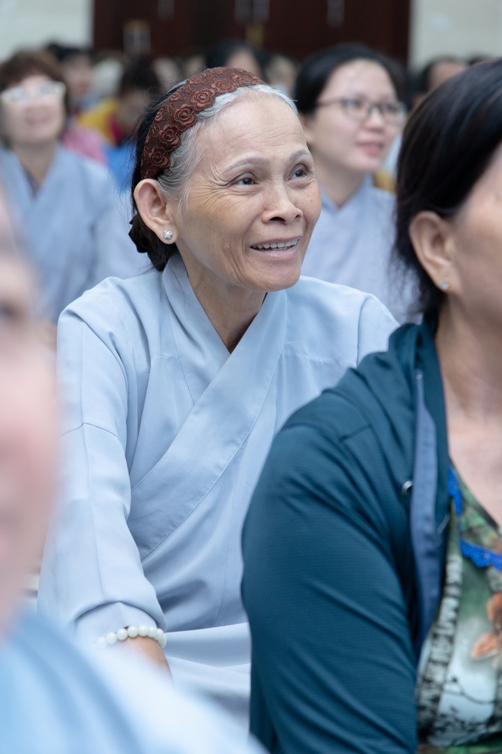 Tu niệm Phật một ngày