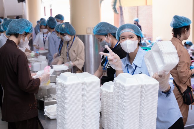 Tu niệm Phật một ngày