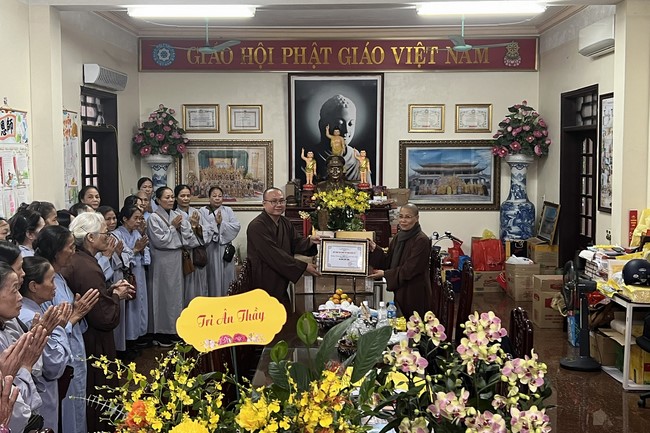 Quỹ đào tạo Tăng tài NCT cúng dường đến trường Trung cấp Phật học tỉnh Hải Dương và Nam Định