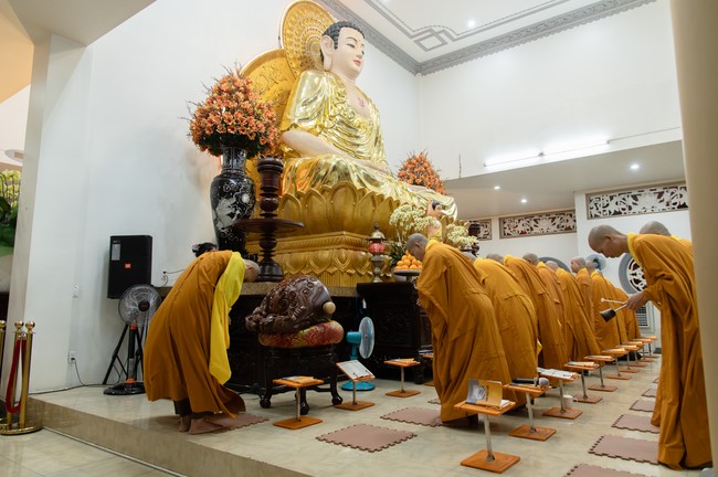 Lễ sám hối 14/10 Quý Mão