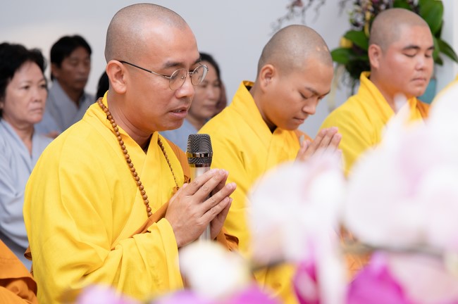 Lễ giỗ Tổ khai sáng chùa Hoằng Pháp lần thứ 35