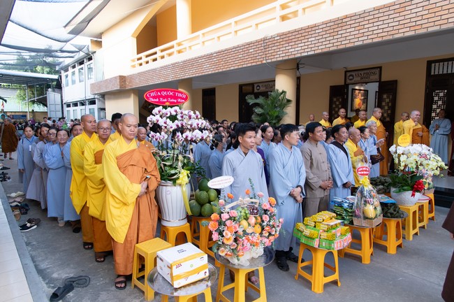 Lễ giỗ Tổ khai sáng chùa Hoằng Pháp lần thứ 35