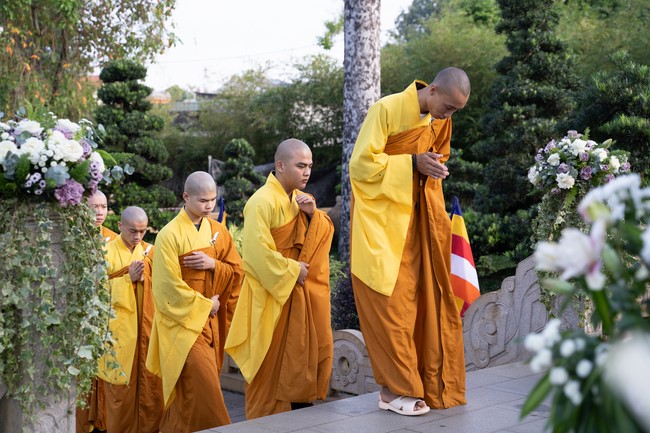 Lễ giỗ Tổ khai sáng chùa Hoằng Pháp lần thứ 35