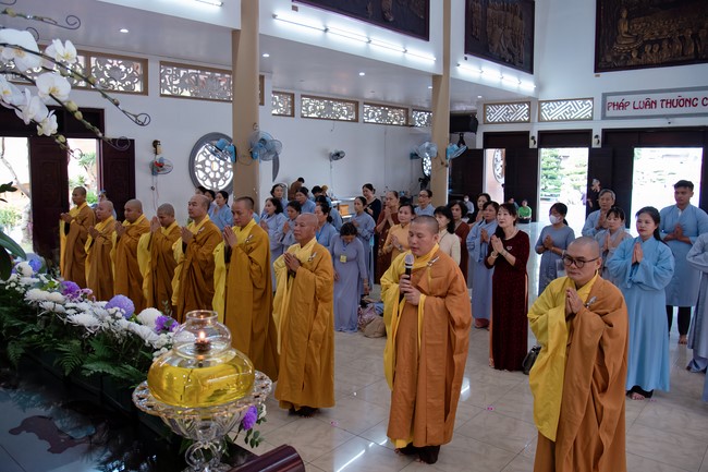 Lễ giỗ Tổ khai sáng chùa Hoằng Pháp lần thứ 35