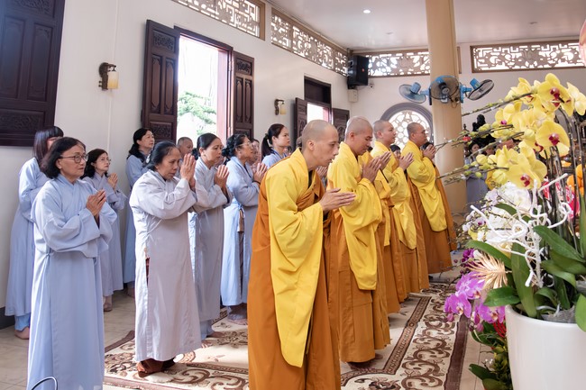 Lễ giỗ Tổ khai sáng chùa Hoằng Pháp lần thứ 35