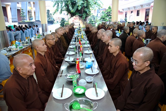 Lễ giỗ Tổ khai sáng chùa Hoằng Pháp lần thứ 35