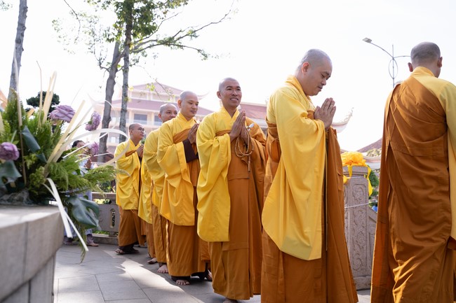 Lễ giỗ Tổ khai sáng chùa Hoằng Pháp lần thứ 35