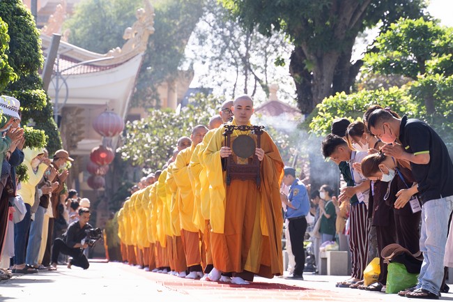 Lễ giỗ Tổ khai sáng chùa Hoằng Pháp lần thứ 35