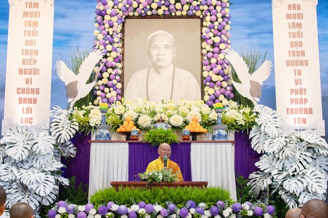 Lễ giỗ Tổ khai sáng chùa Hoằng Pháp lần thứ 35