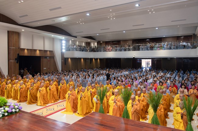 Lễ giỗ Tổ khai sáng chùa Hoằng Pháp lần thứ 35