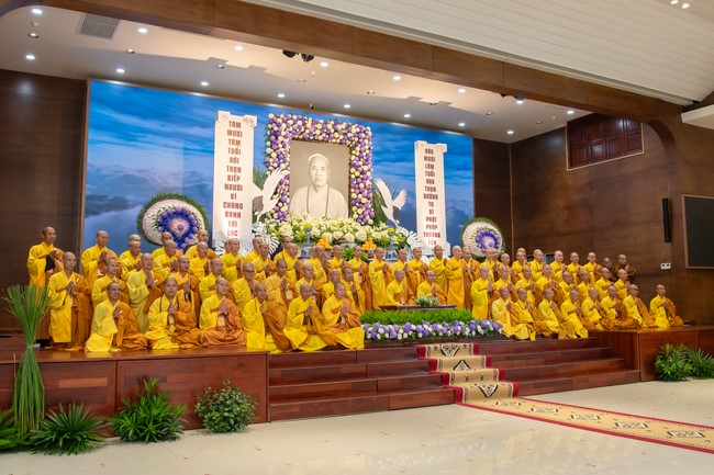 Lễ giỗ Tổ khai sáng chùa Hoằng Pháp lần thứ 35