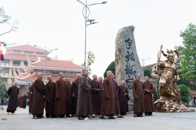 Lễ giỗ Tổ khai sáng chùa Hoằng Pháp lần thứ 35