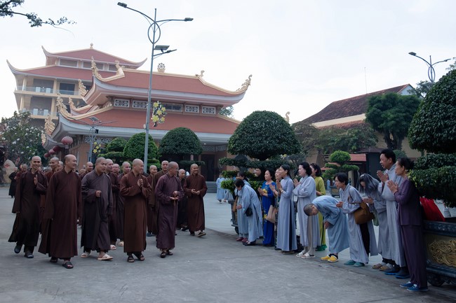 Lễ giỗ Tổ khai sáng chùa Hoằng Pháp lần thứ 35