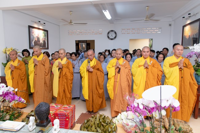 Lễ giỗ Tổ khai sáng chùa Hoằng Pháp lần thứ 35