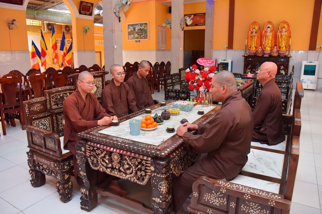 Quỹ đào tạo Tăng tài NCT cúng dường đến các trường TCPH tại 6 tỉnh miền Tây: Bến Tre, Trà Vinh, Vĩnh Long, Bạc Liêu, Sóc Trăng, Đồng Tháp