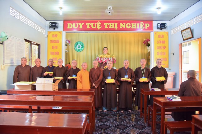 Quỹ đào tạo Tăng tài NCT cúng dường đến các trường TCPH tại 6 tỉnh miền Tây: Bến Tre, Trà Vinh, Vĩnh Long, Bạc Liêu, Sóc Trăng, Đồng Tháp